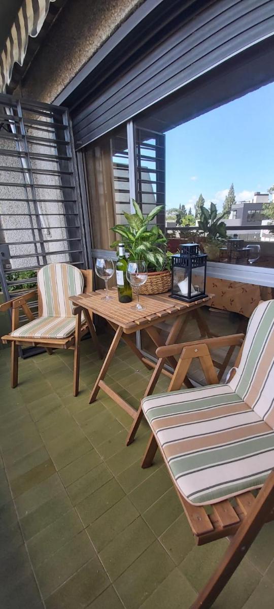 Feria apartment, near Plaza España - Housity