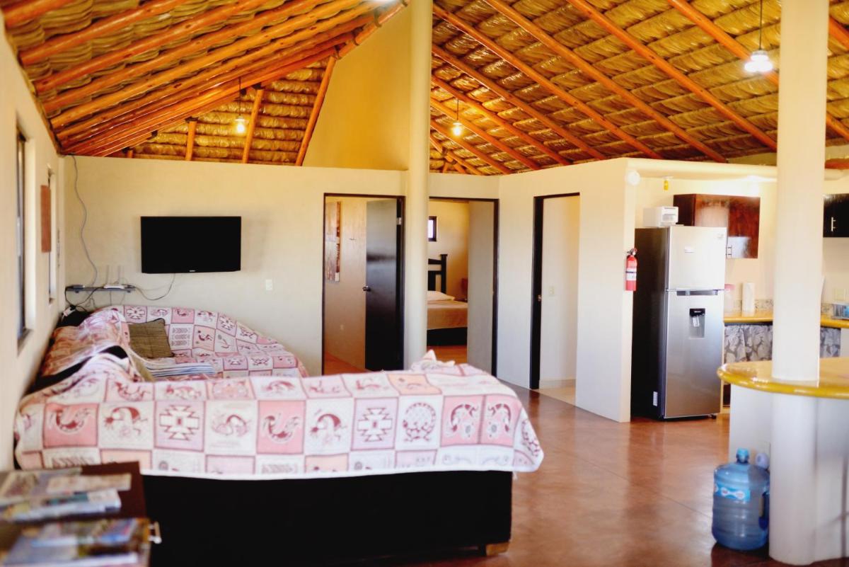 Cerritos Beach Palace Casa Gaia - Housity