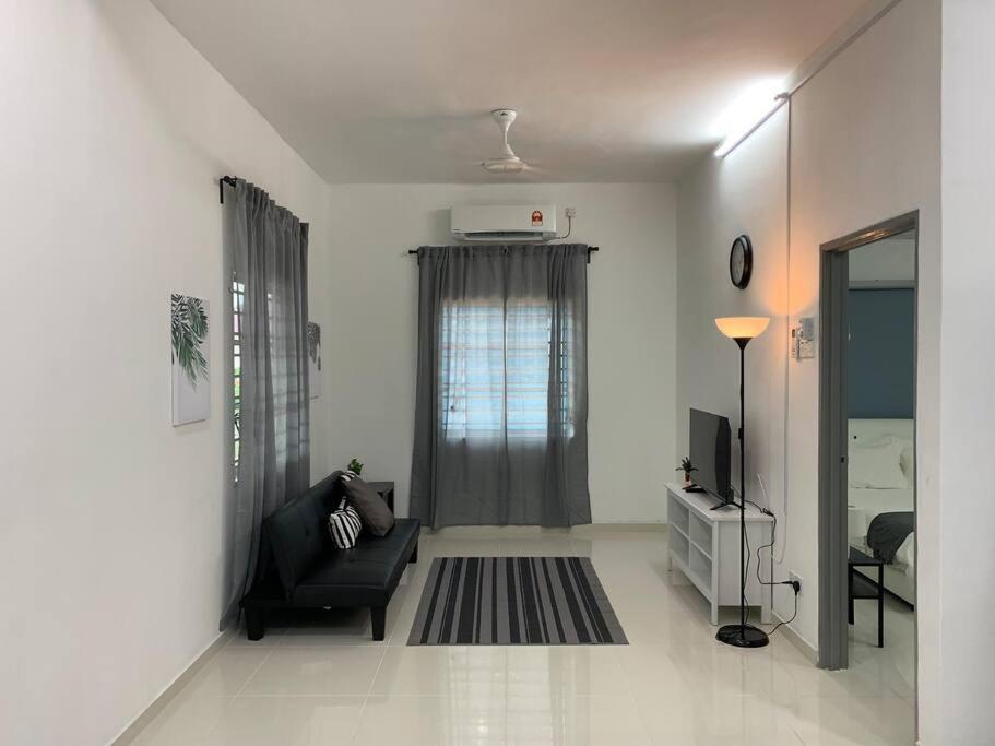 Impiana Homestay Jitra - Housity