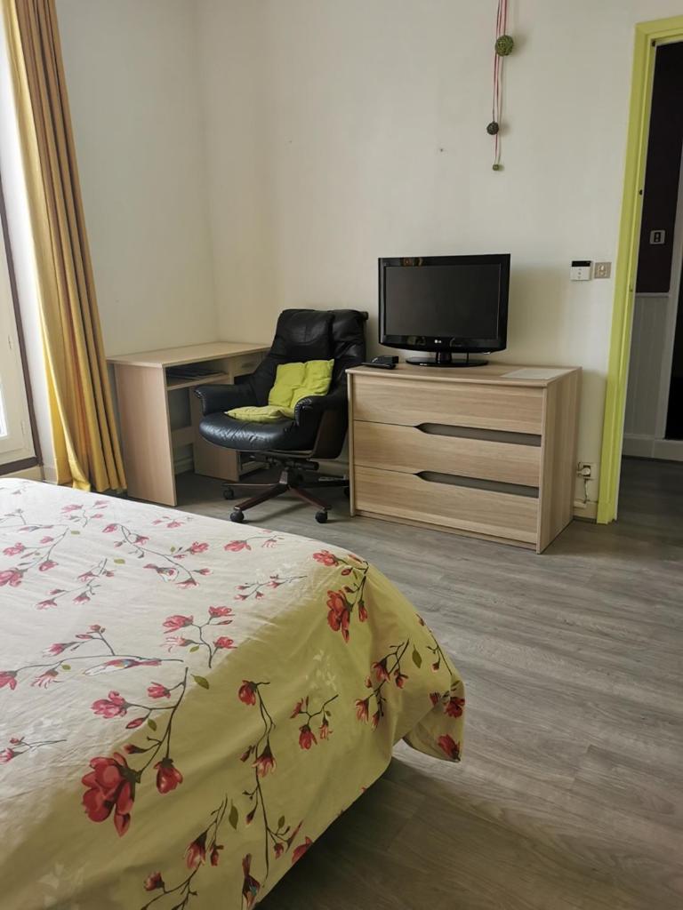 Chambre avec accès indépendant - Housity