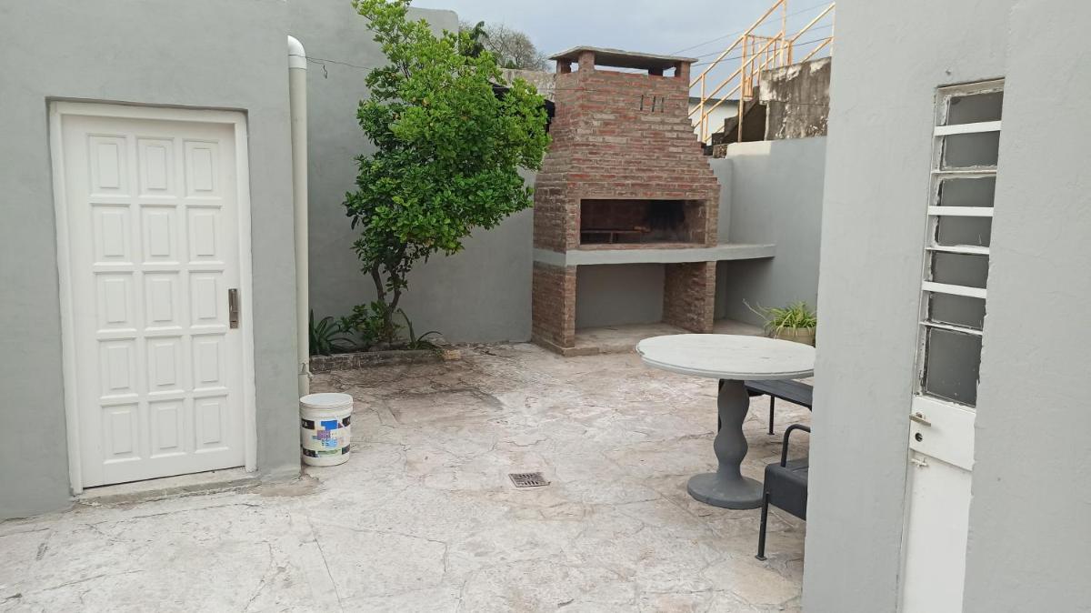 Casa pequeña recién remodelada - Housity