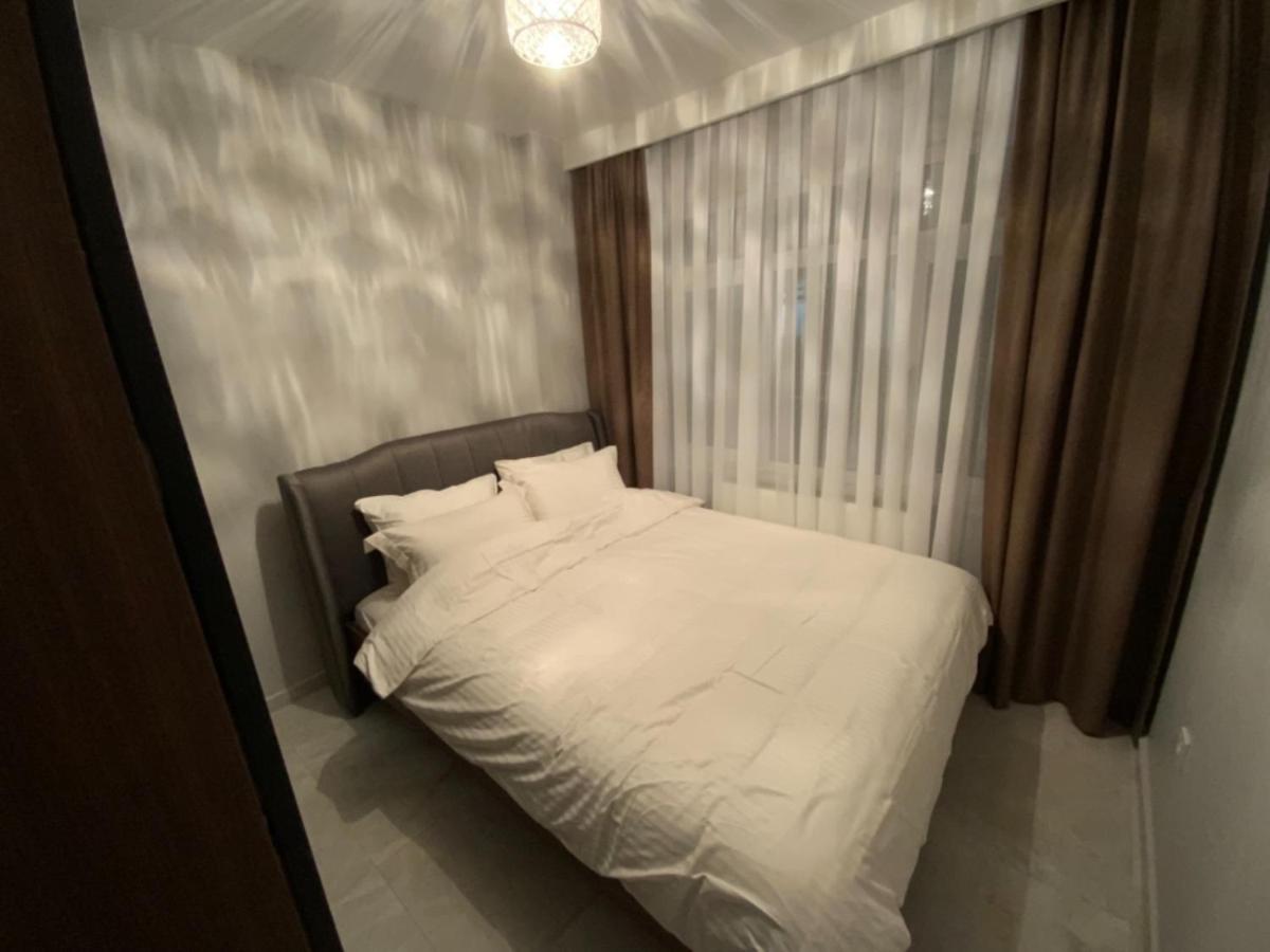 Luxury Z-Apart Family Homes 2 Bedrooms WIFI near Metro Zeytinburnu Istanbul - Housity