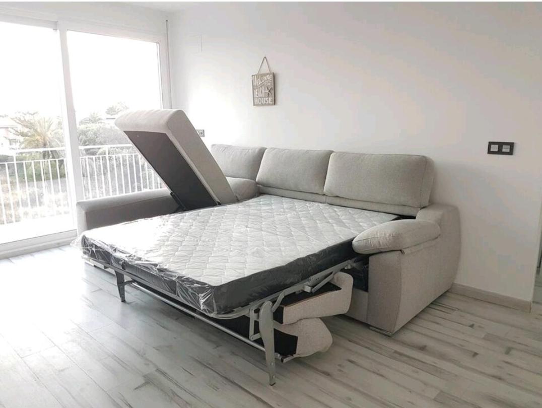 Lovely Beach House with Terrace San Juan Alicante - Housity