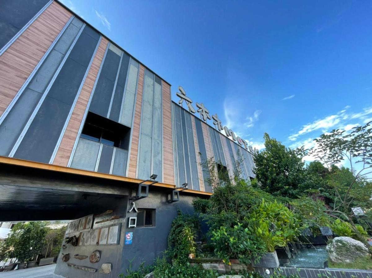 Suitetrails - Roppongi Motel - Dalian
