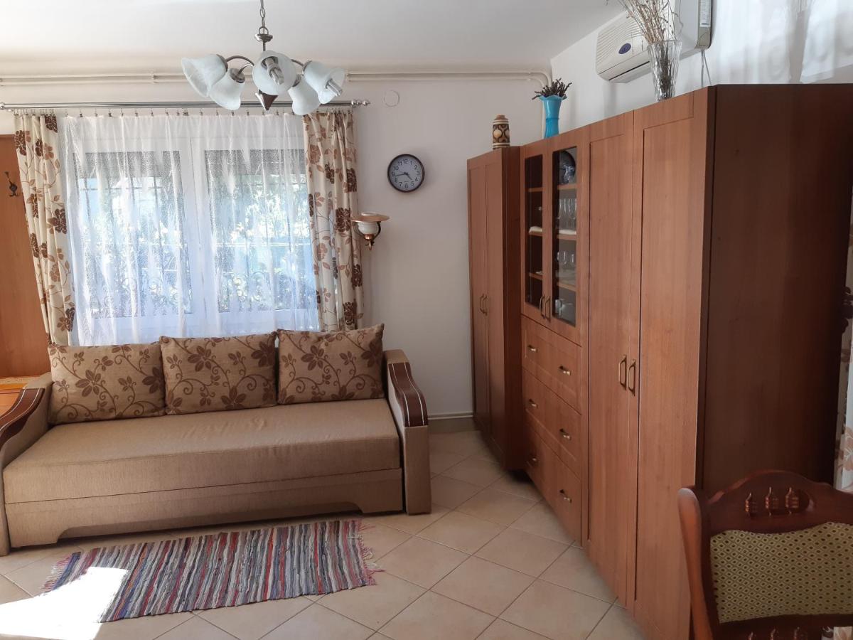 Ágnes Apartman - Housity