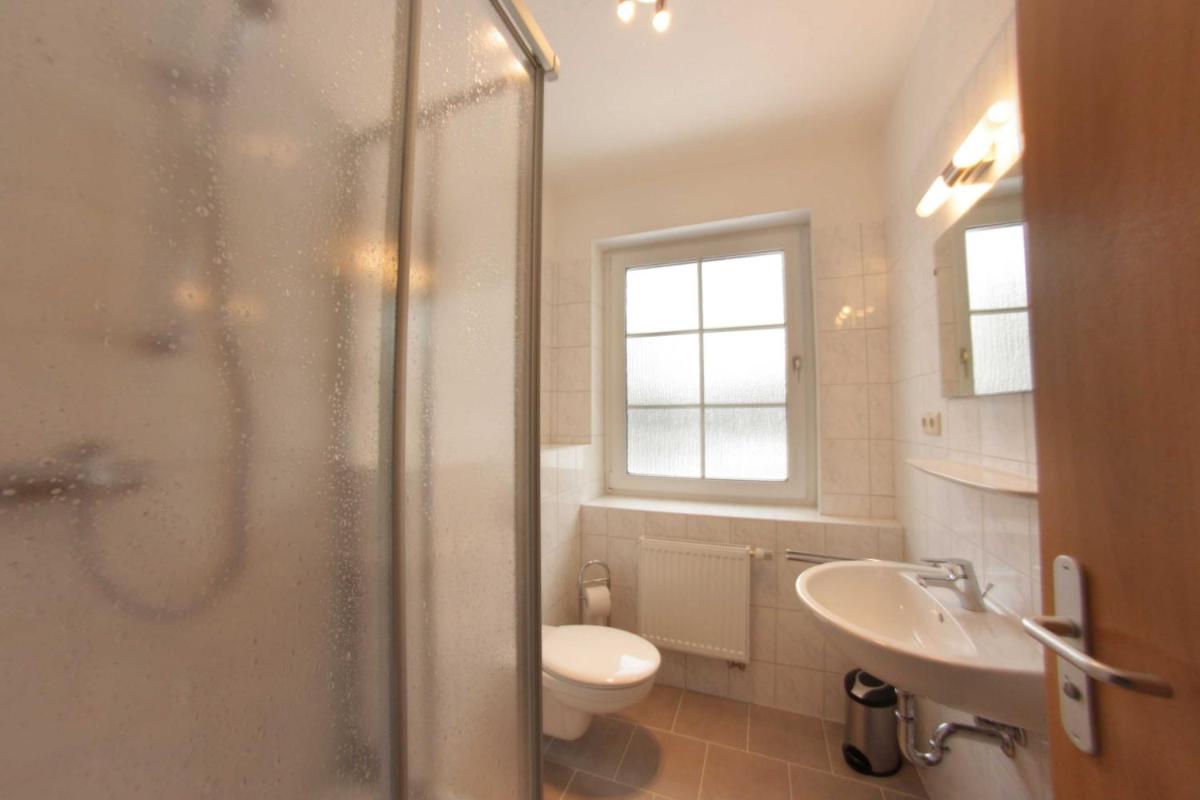Pension Am Ostbahnhof - Housity
