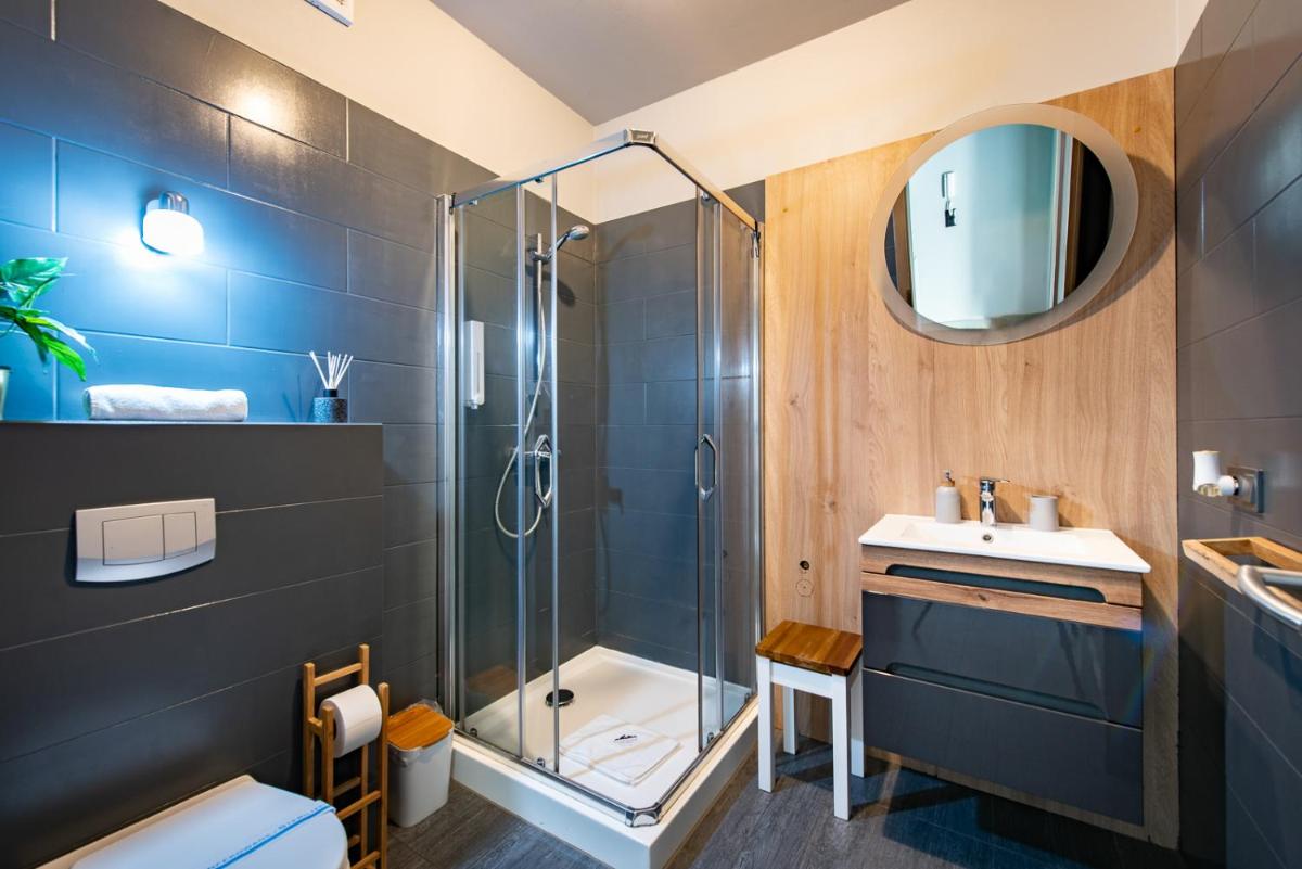 Domek w górach - Prywatne Jacuzzi, Sauna, Grota Solna - PANORAMA CHEŁM SKI&SPA - Housity