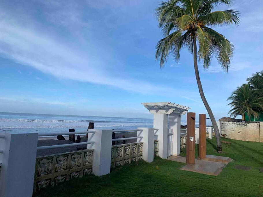 Suitetrails - HOUSE IN FRONT OF THE BEACH WITH POOL. COMFORTABLE