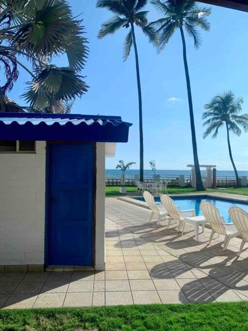 Suitetrails - HOUSE IN FRONT OF THE BEACH WITH POOL. COMFORTABLE