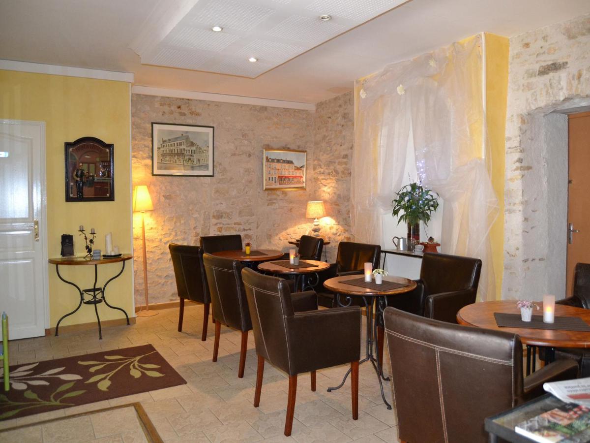 Hostellerie De La Poste - Housity
