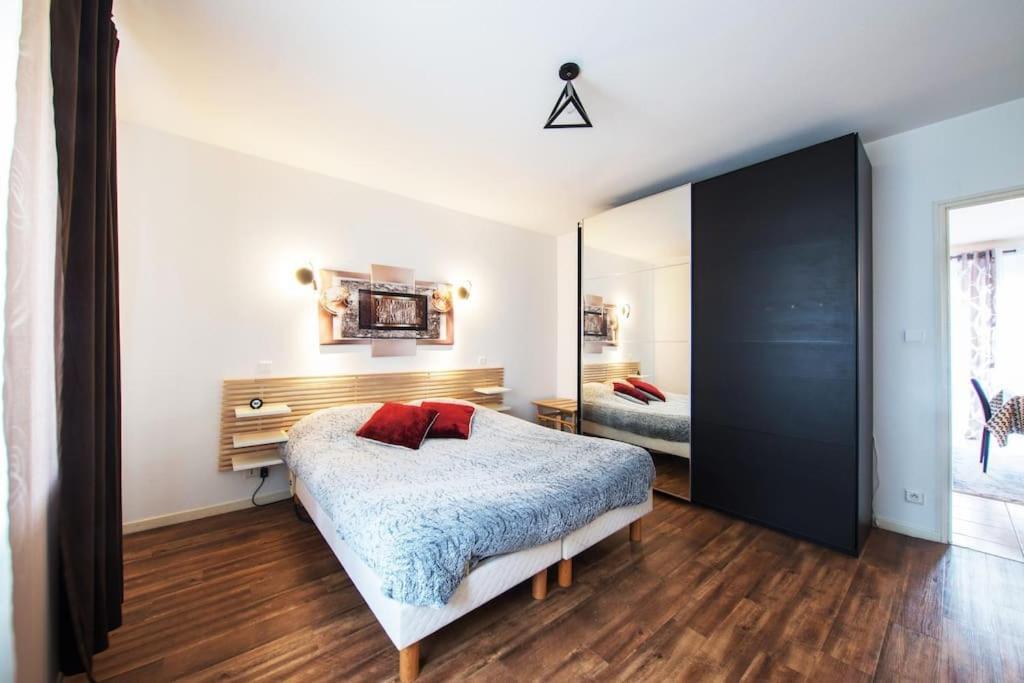 La COQUETTE ! MAISON au coeur de LA BRESSE avec Veranda barbecue GARAGE baby-foot et Barre de son - Housity