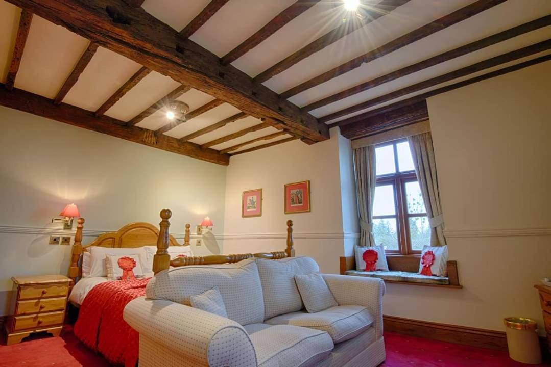 The Grange at Mortimers Cross - Housity