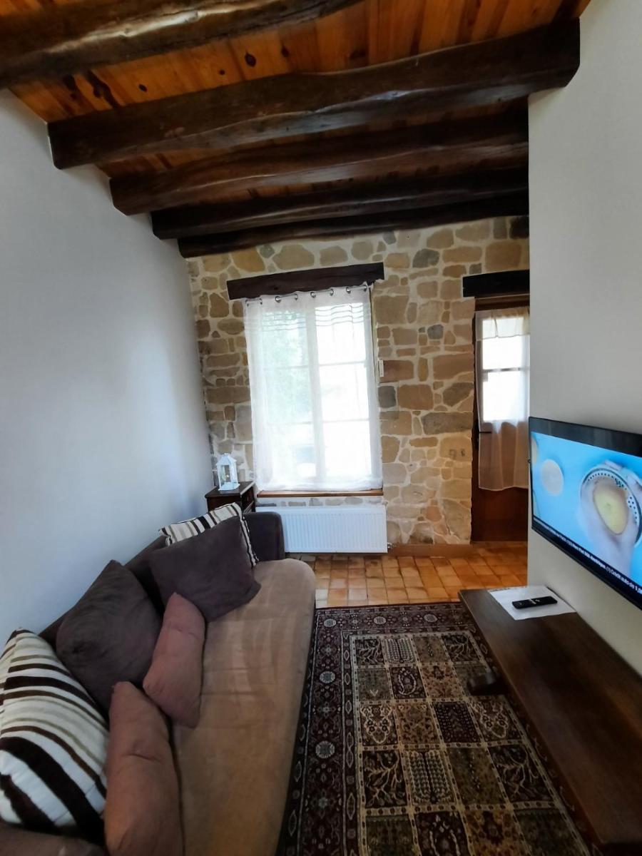 Suitetrails - Agréable Studio Maisonnette en Pierre - NETFLIX Parking GRATUIT