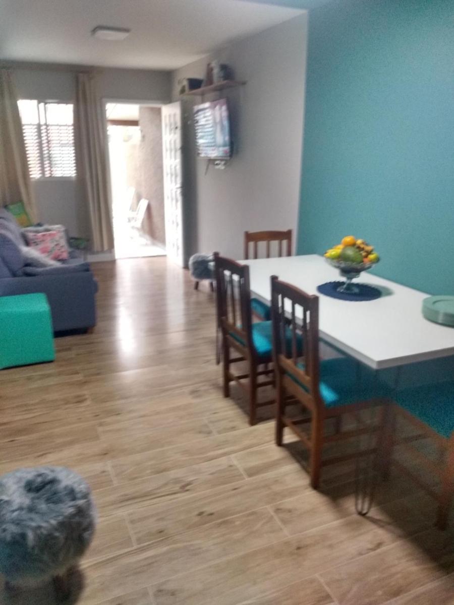 Casa 50 mts do mar - reformada/ar condicionado - Housity