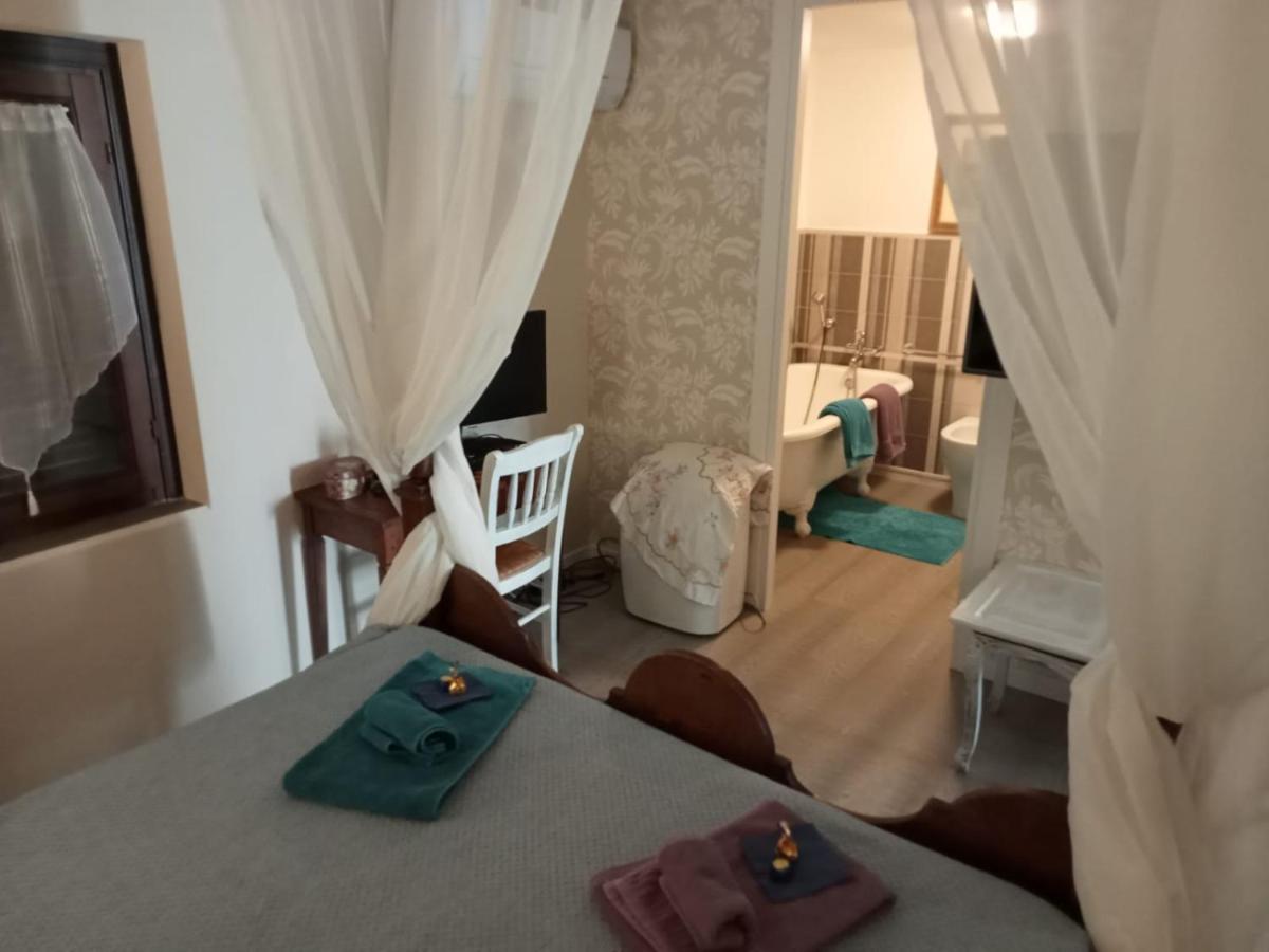 Sguardo sul lago - Housity