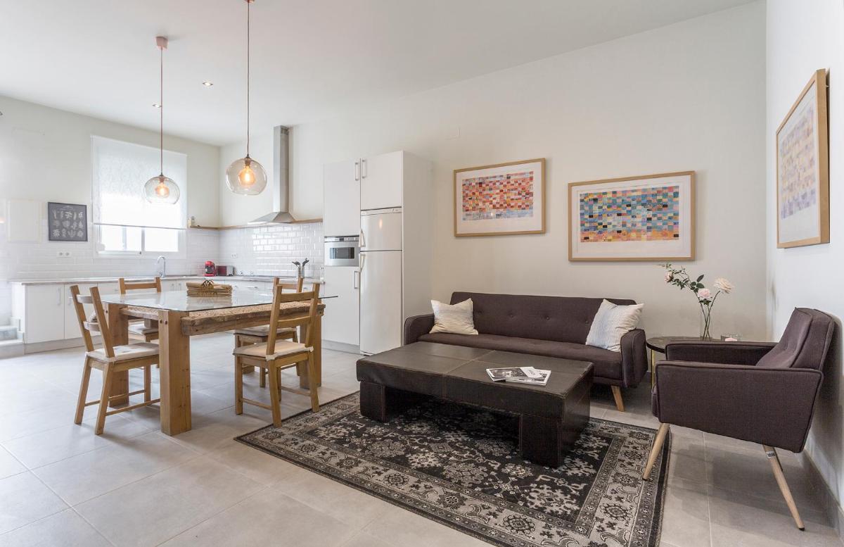 Los Corceles Casa Palacio - Housity
