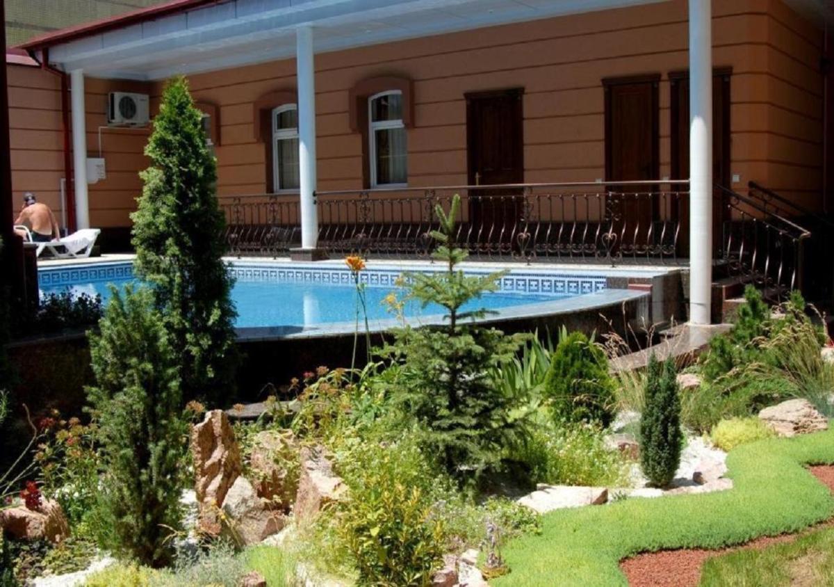 Hotel BEK - Hizvo