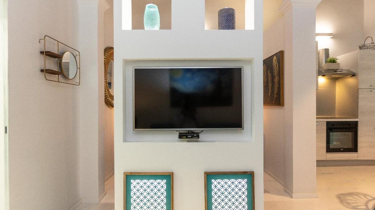 Giulia apartment-Rental in Rome - Housity