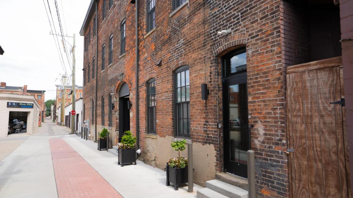 Pickle Factory Odd Fellows Hall - Housity