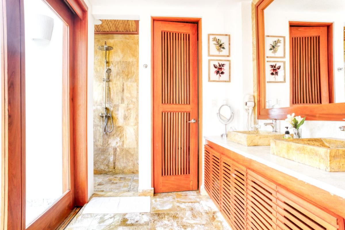 Ileverde 21 - Private garden Bungalow - Housity