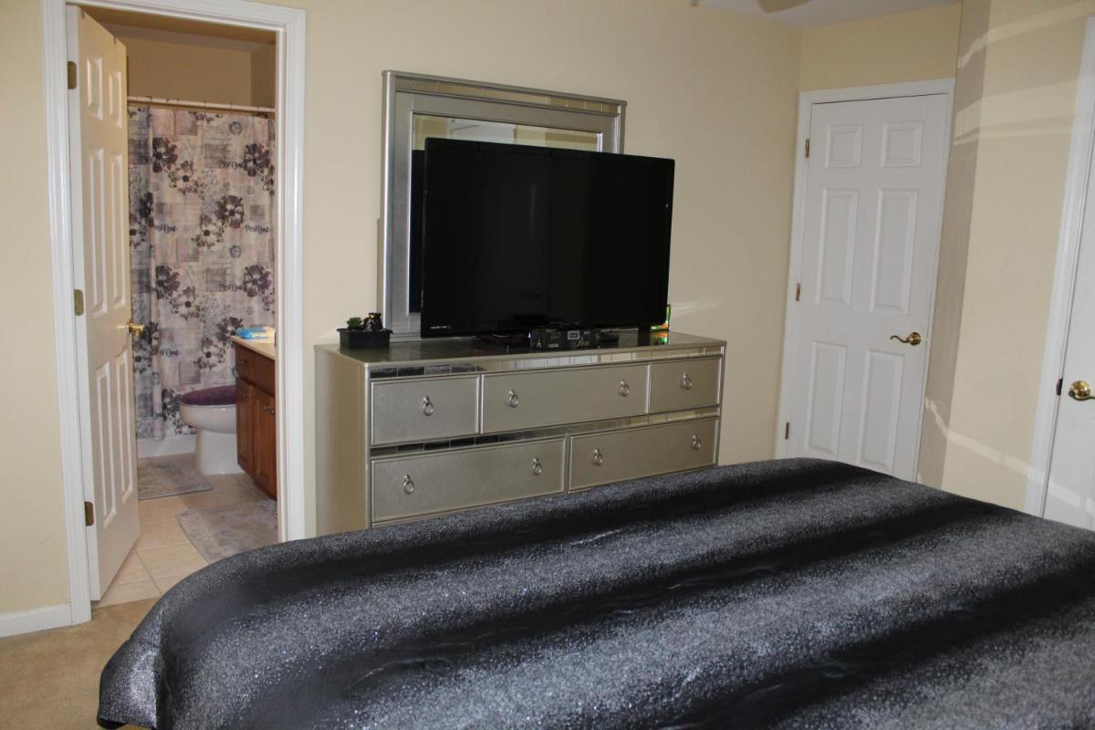 La Mansion Getaway - Housity