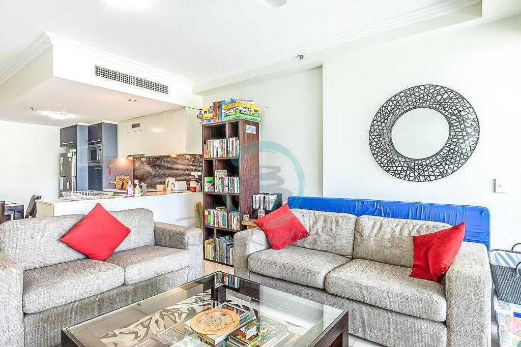 ZEN ESPLANADE 2-BR Executive Styled Family Retreat - Housity