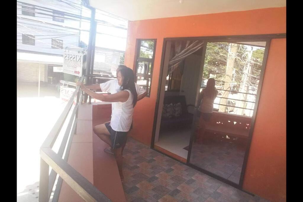 LP Madriaga Private Apt fully furnished w/Balcony - Housity