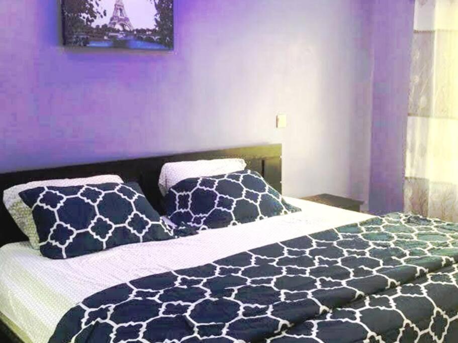 Temi's Lake view home away from home - Housity