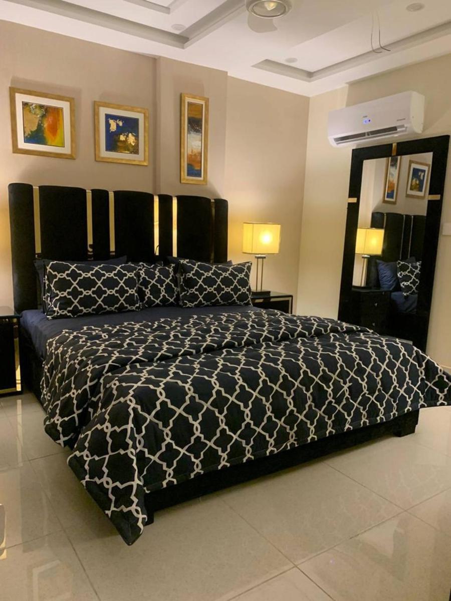 1 Bedroom Apartment, Bahria Town Lahore Diamount01 - Housity