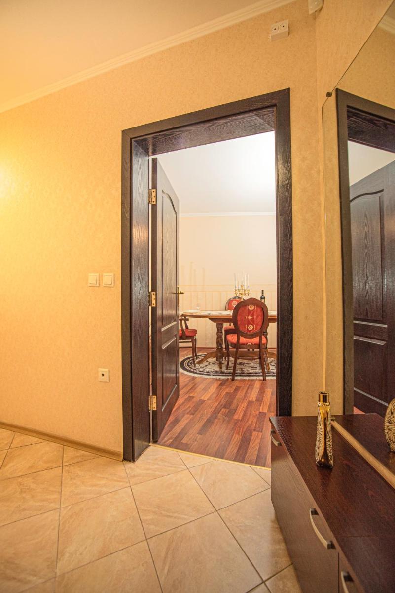 Suitetrails - Vazov Residence , one bedroom top centre apartment