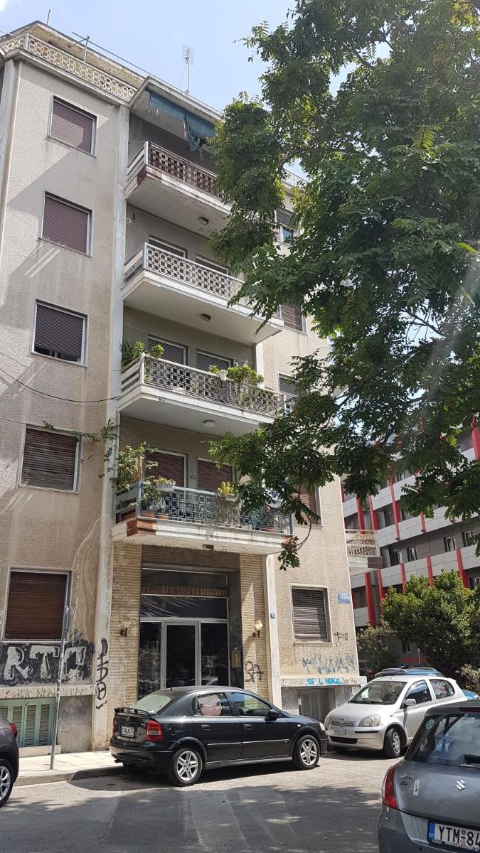 Suitetrails - Orange Apartment - Athens Center, 3 BD, 1.5 BATH