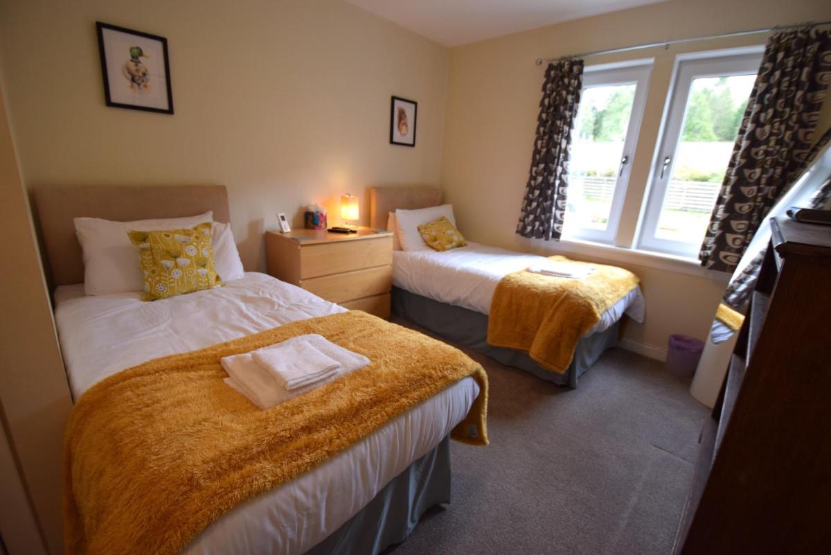 Ben Arthur Place 6 - Sleep 6 - Housity