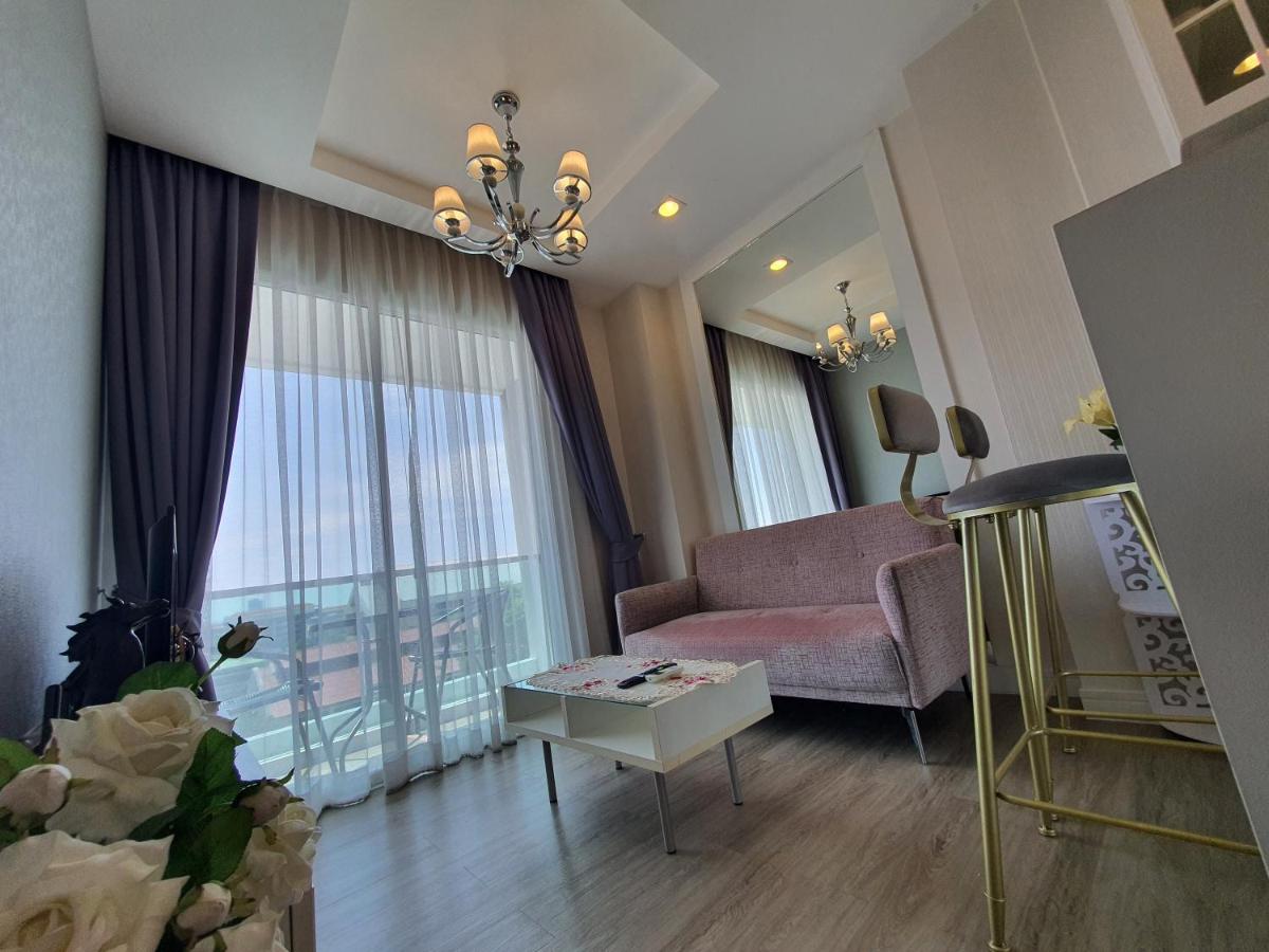 Hill & Sea Balcony 1 Bedroom & 1 Living Room @Blu X - Housity