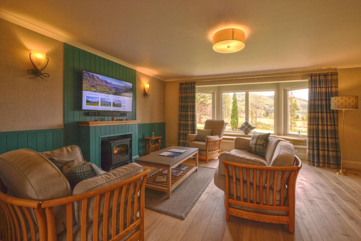 Glen Nevis Holidays - Housity