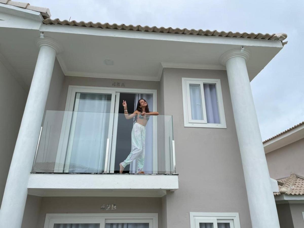 Apartamento em condomínio em Arraial D`Ajuda - Housity