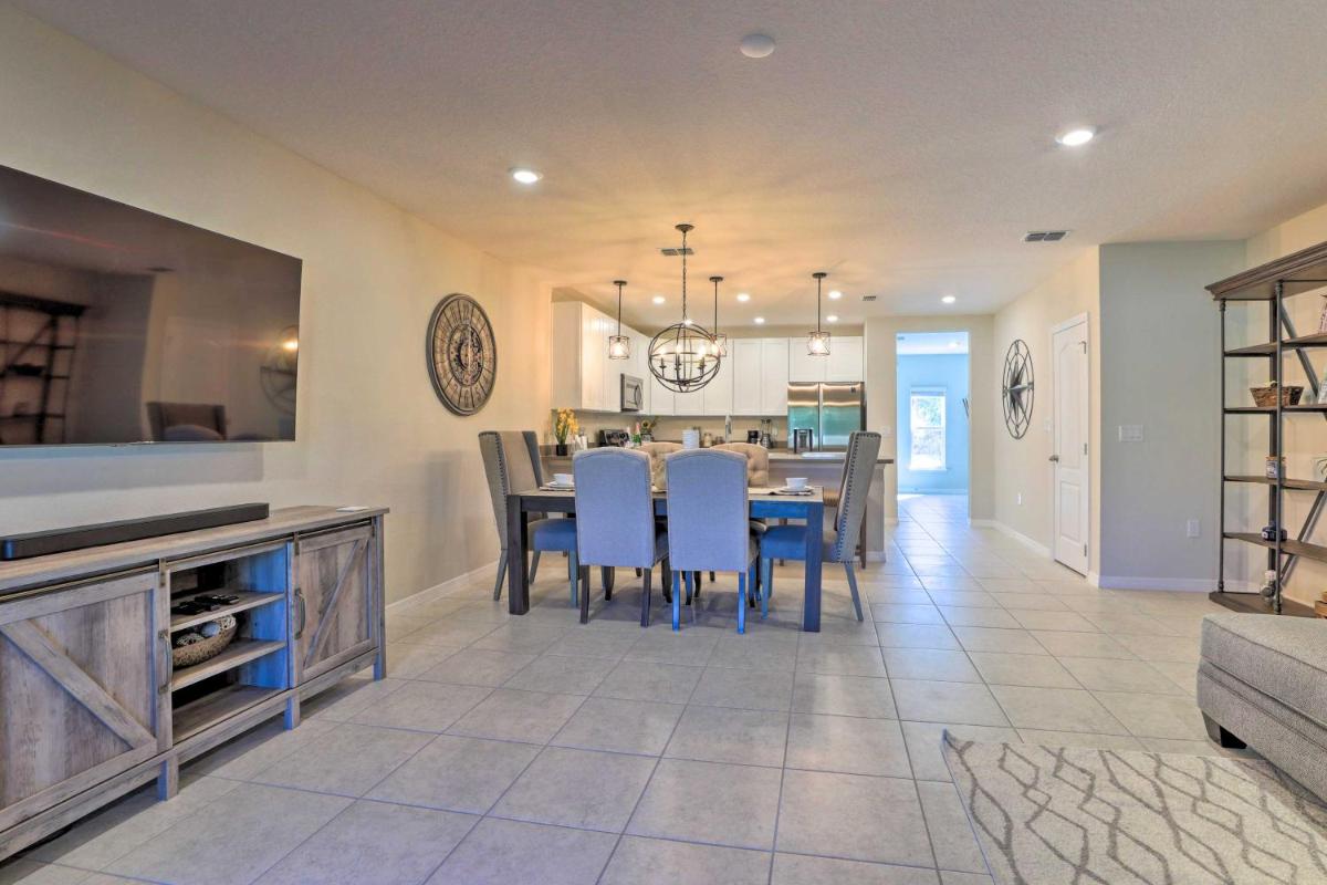 Townhome with Resort Perks Near Disney and Golf! - Housity