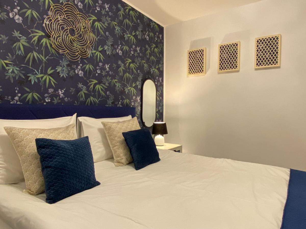 Blue Dream Apartment - Housity