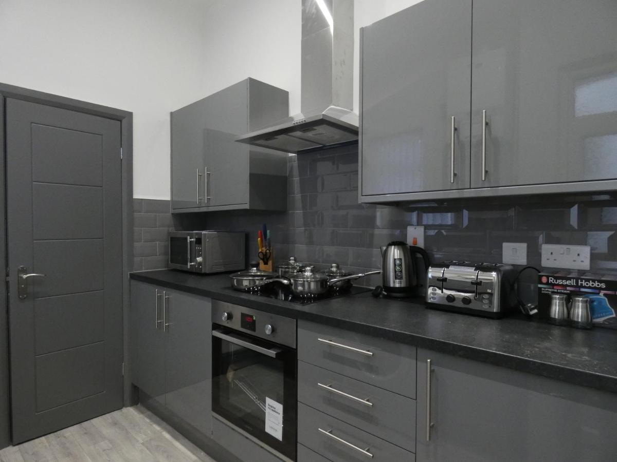 Townhouse @ St John Street Stoke - Housity