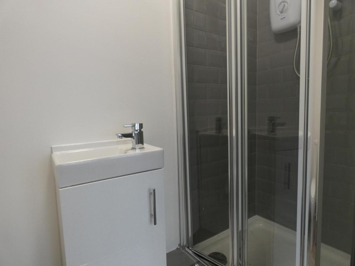 Townhouse @ St John Street Stoke - Housity