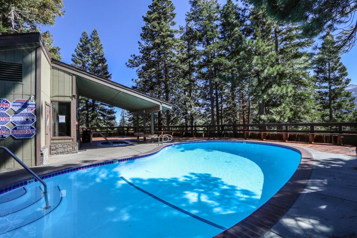 Hidden Valley #130 condo - Housity