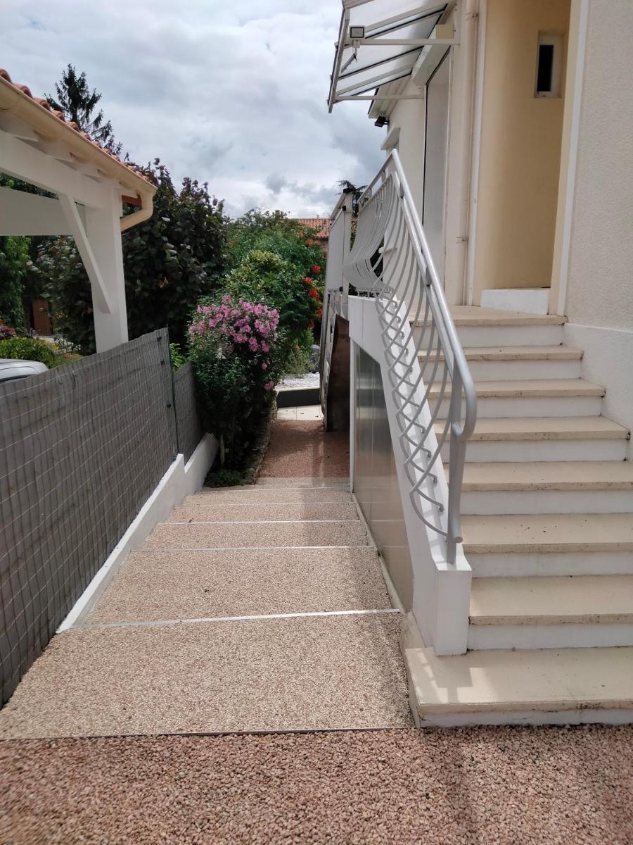 Chez Papinette, proche gare et centre, pdj compris - Housity