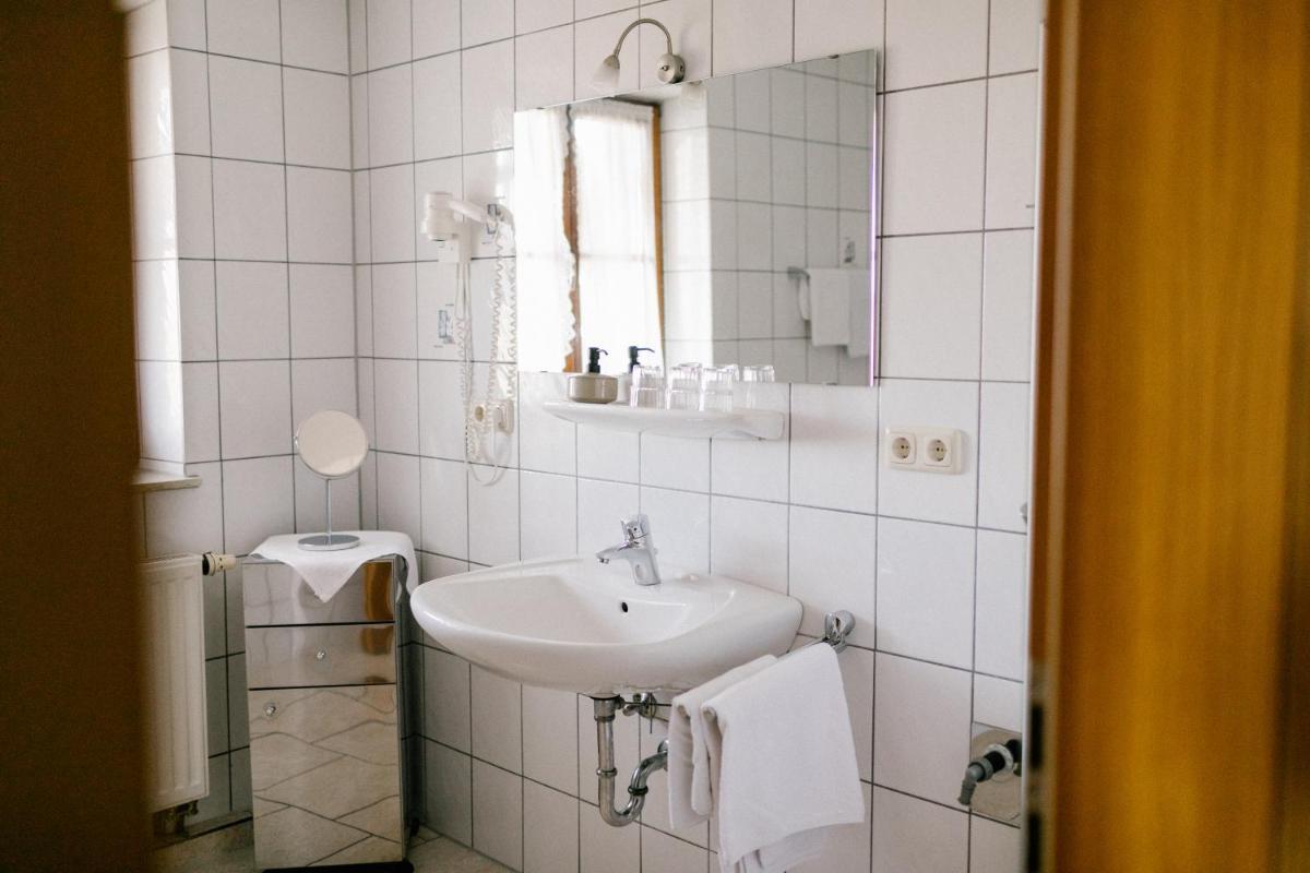 Hotel Vogtareuther-Hof - Housity