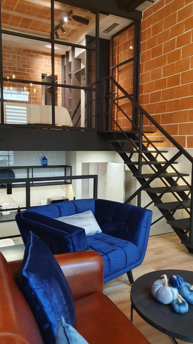 Two-level CATCHY LOFT Alicante Beach & Castle - Housity