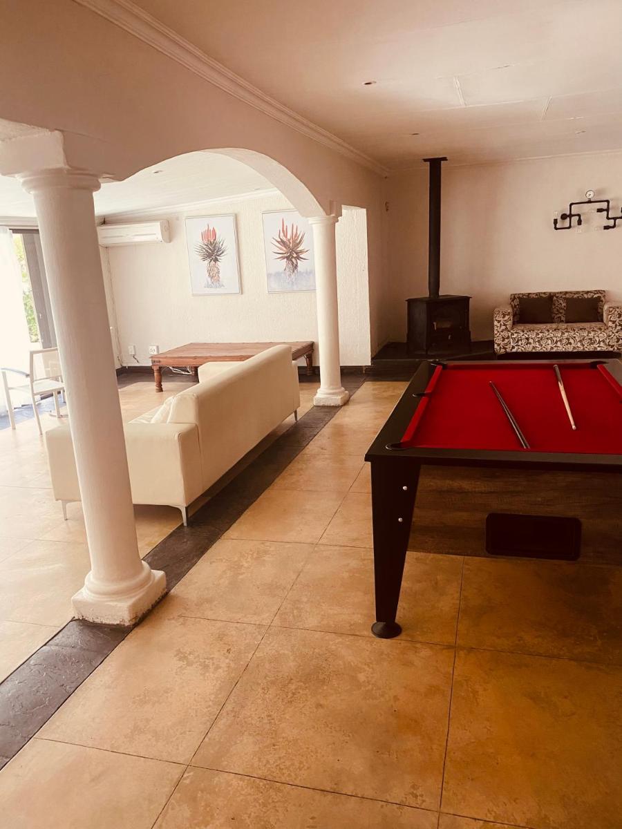 Rhodeo Sandton - Housity