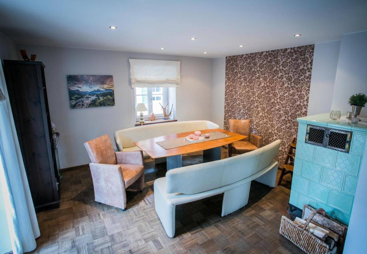Ferienwohnung Marianne Ortszentrum für Familien 180qm - Housity