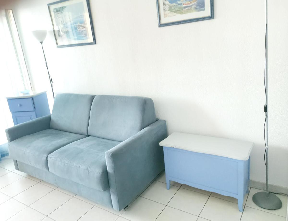 Appartement charmant avec vue a Frejus 35 m² Piscine Partagee - Housity