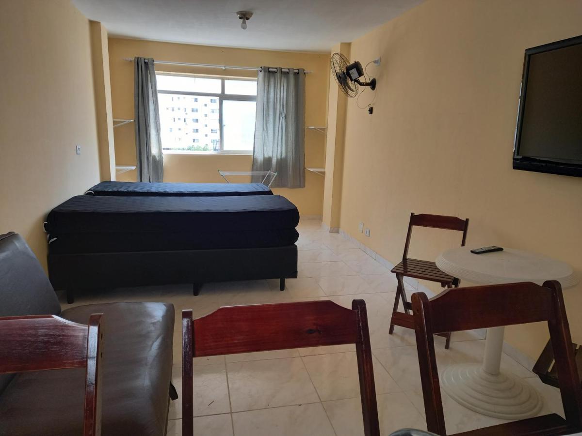 Apartamento 408 - 2 quadras da Praia - Housity