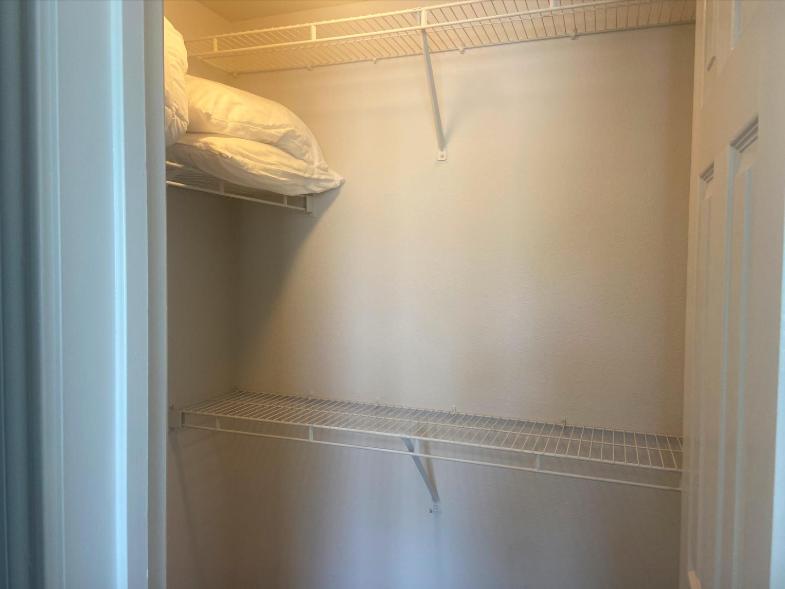 Spacious Apartments in The Woodlands, TX - Housity