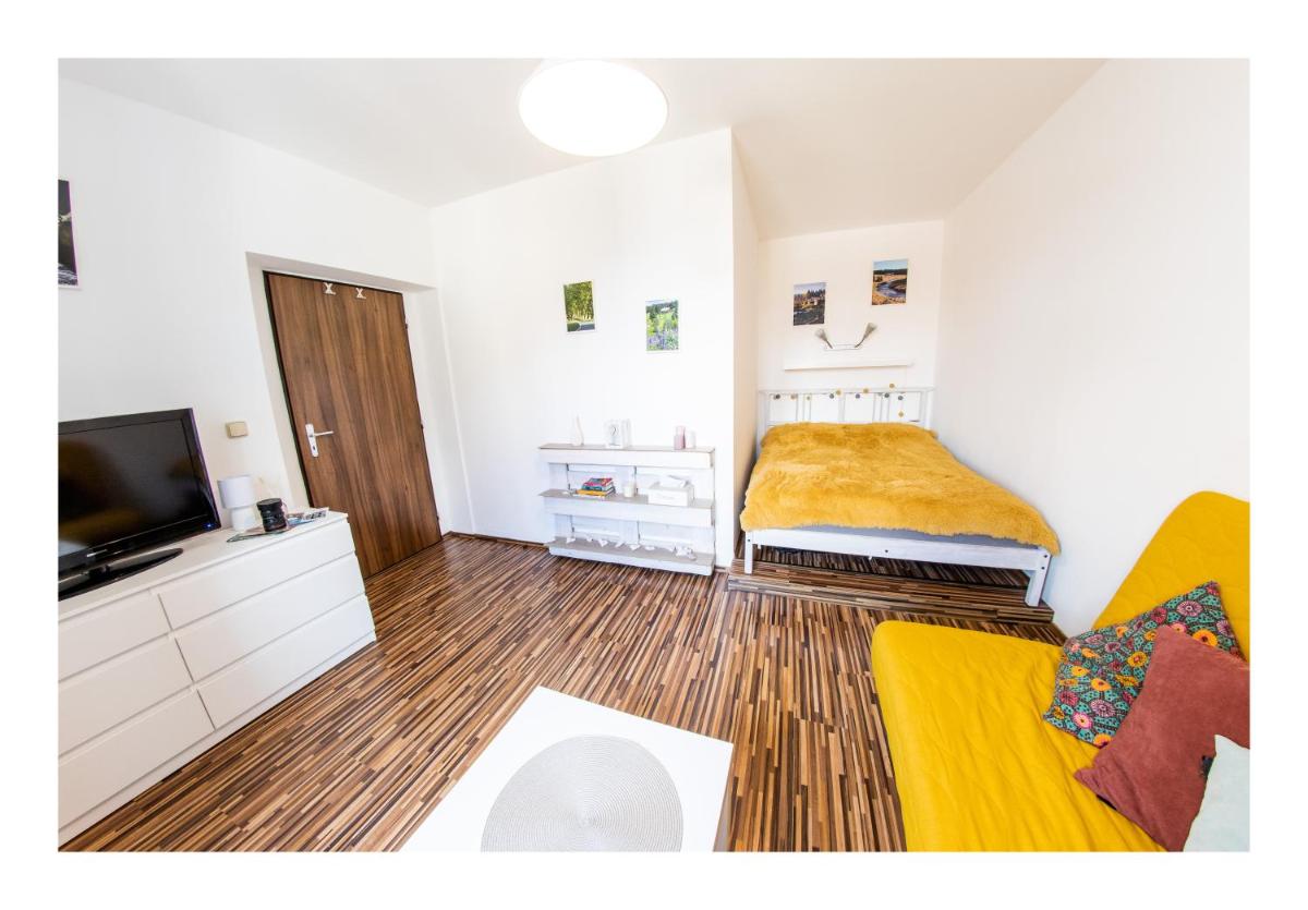 Hartmanice Apartment - Housity
