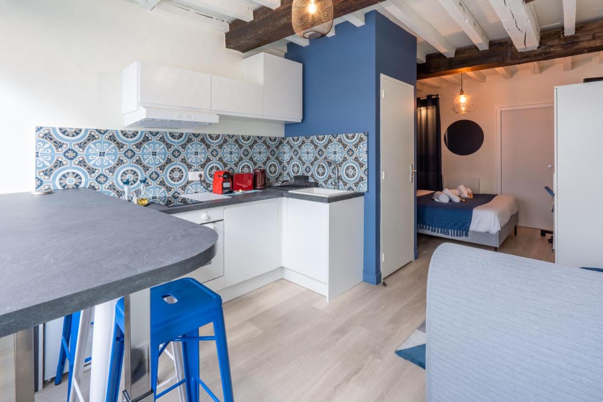 La WAIDE Beau studio centre ville WIFI NETFLIX tout équipé - Housity